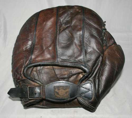 Victor, Wright & Ditson Basemitt Brown Back